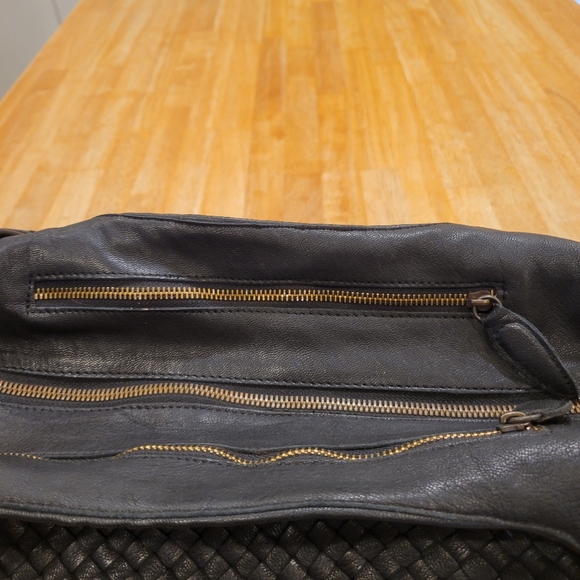 🔳EUC~ PLATANIA GENUINE LEATHER SHOULDER BAG - Picture 2 of 13